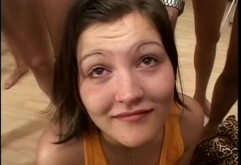 â–· german teen in her first bukkake gangbang - / Porno ...