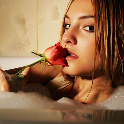 The Life Erotic - Wet Rose
